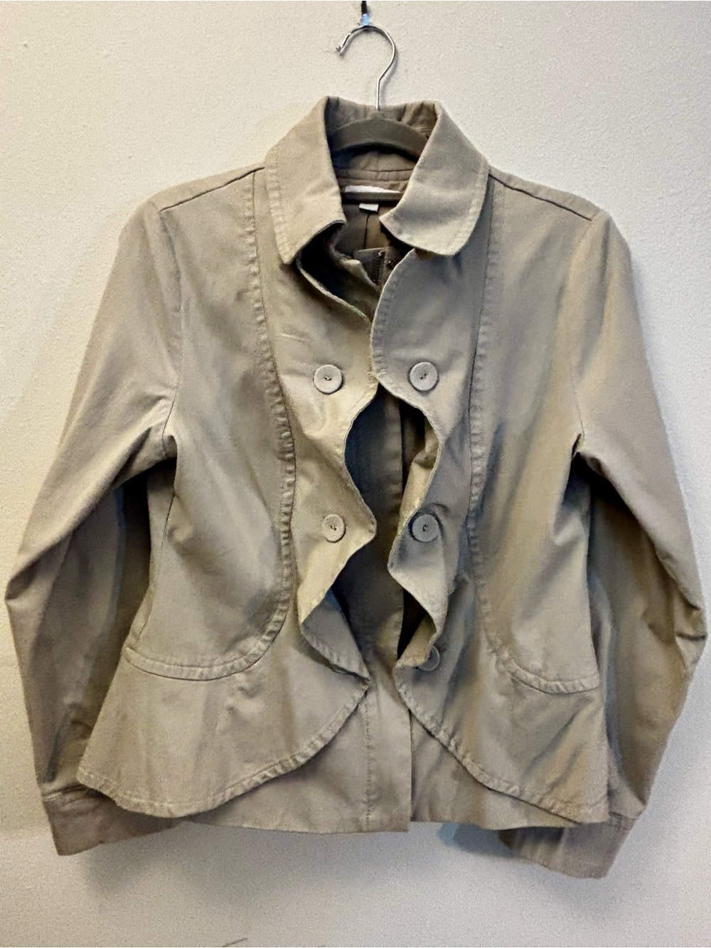 NWOT New York & Company Beige Ruffle-Front Blazer